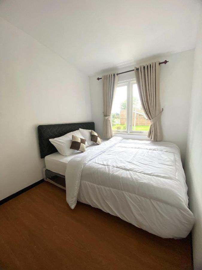 Villa Royal Arois Syariah Dekat Jatim Park 3 Tlekung Exterior foto